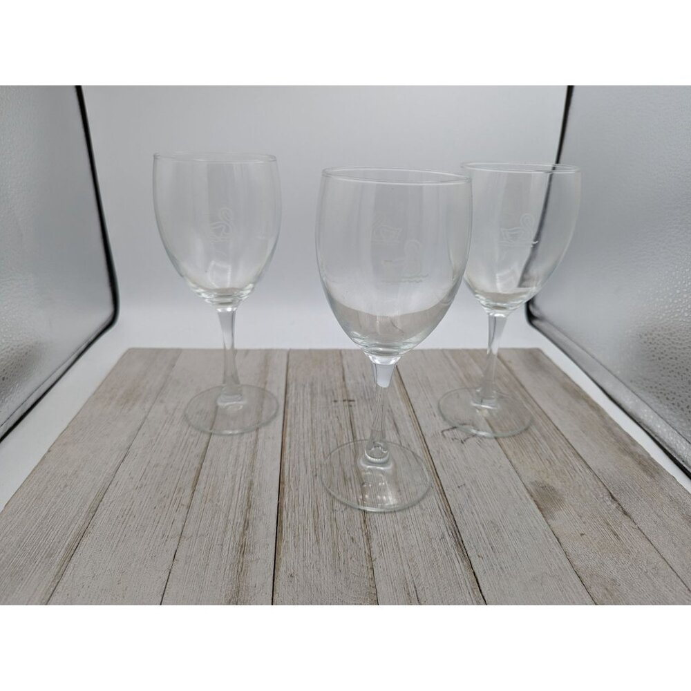 Vintage Schwan's Company Set 3 Wine Water Drinking Glasses 7 1/4" Tall Clear